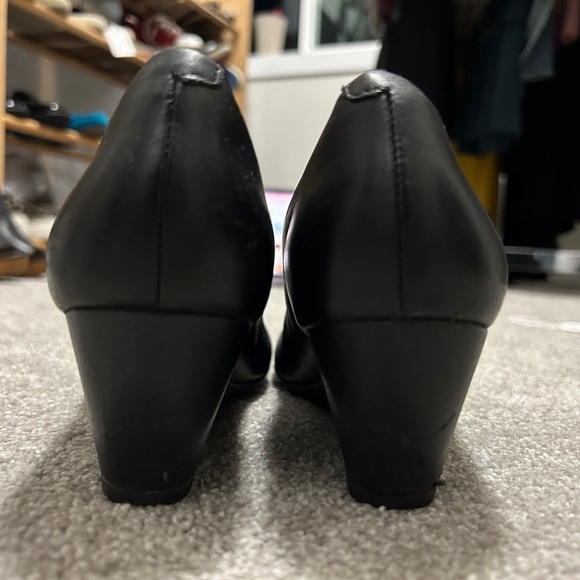 Clark’s Black Leather Wedge Heel Size 6 - Picture 8 of 8